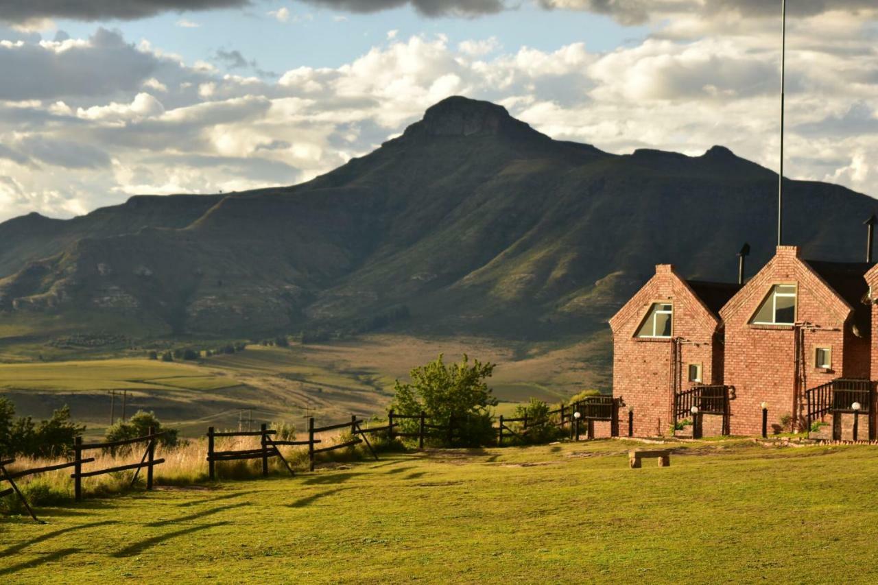 Lodge De Ark Mountain