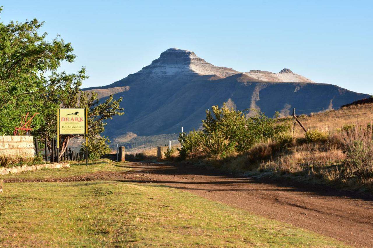 Lodge De Ark Mountain